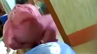 Loira sedutora peitu ...