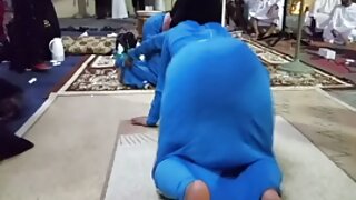 vídeo de mulher pelada fazendo pornô