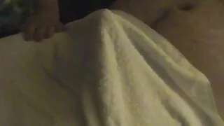 Sexy MILF monta seu  ...