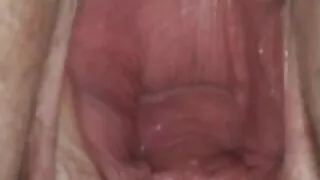 Garota amadora mostr ...